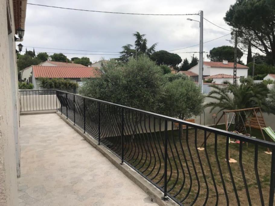 Haut De Maison Entierement Renove Avec Garage Carnoux-en-Provence Exterior foto