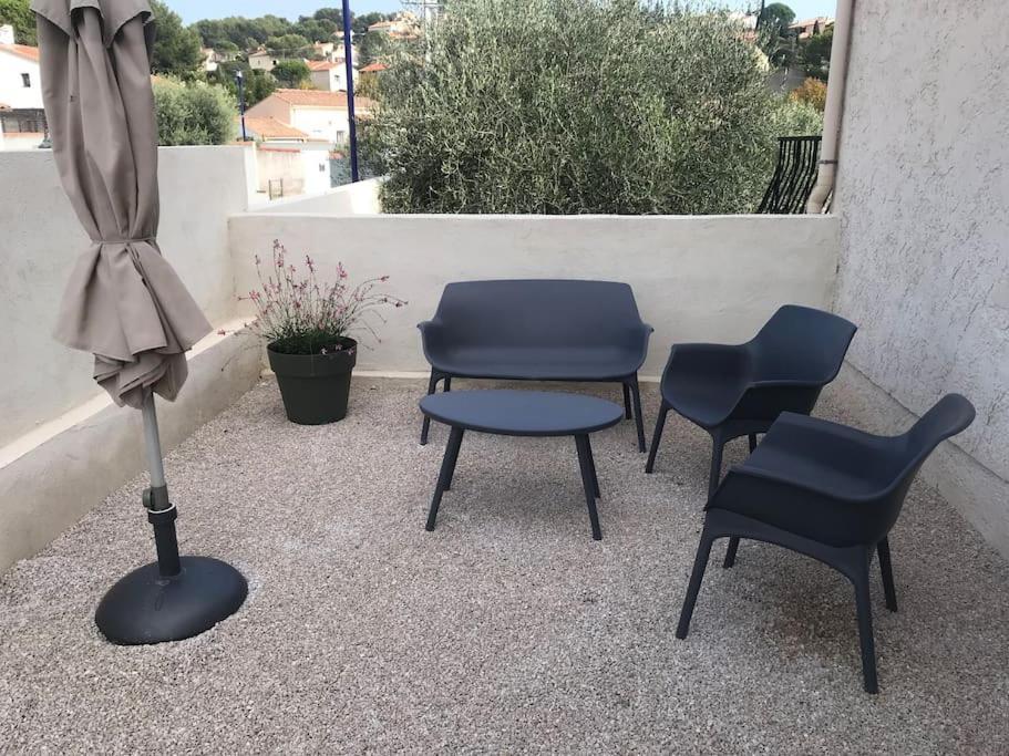 Haut De Maison Entierement Renove Avec Garage Carnoux-en-Provence Exterior foto